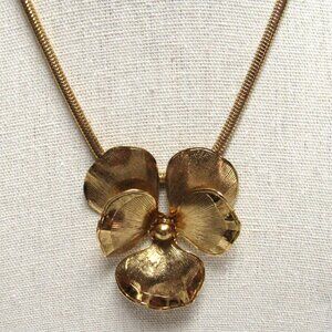 Vintage Big Viola Violet Pansy Gold Tone Necklace Costume Jewelry Flower Floral